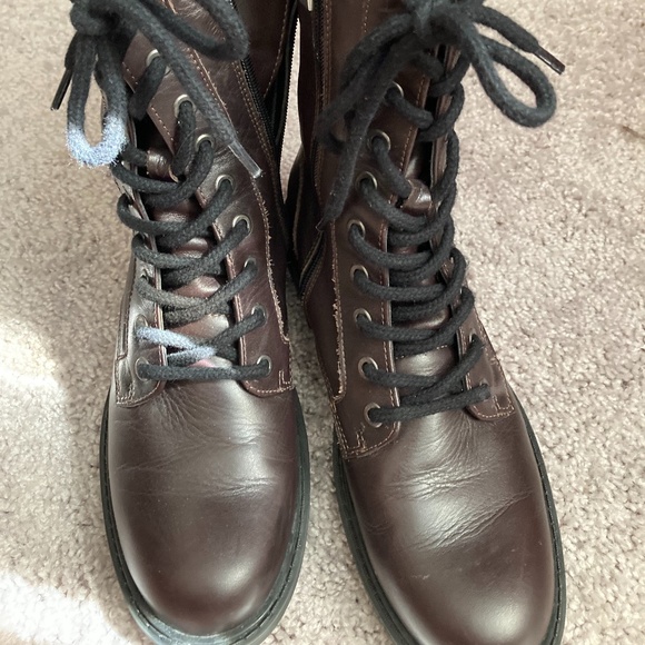 clarks combat boots
